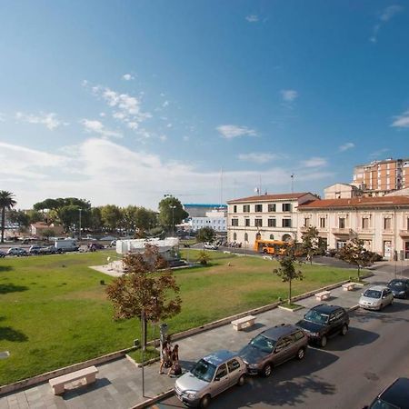 Historical Apartments By Seaside فياريجيو المظهر الخارجي الصورة