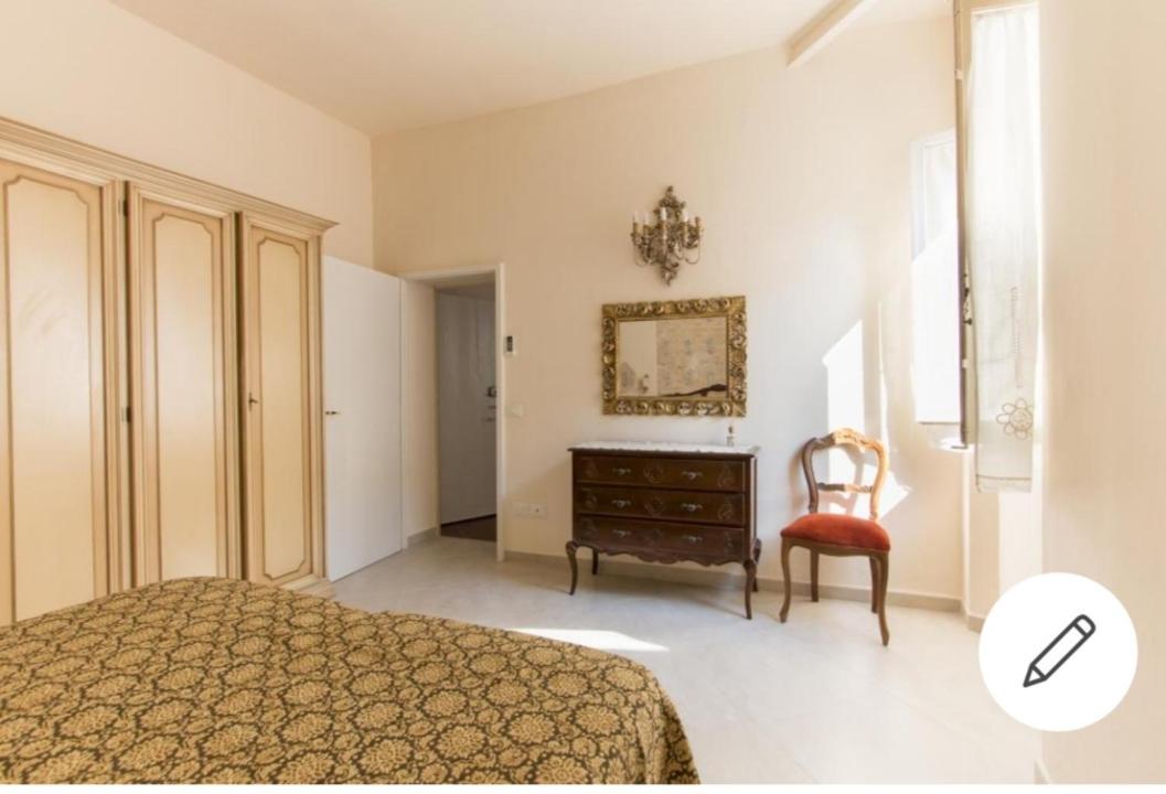 Historical Apartments By Seaside فياريجيو المظهر الخارجي الصورة