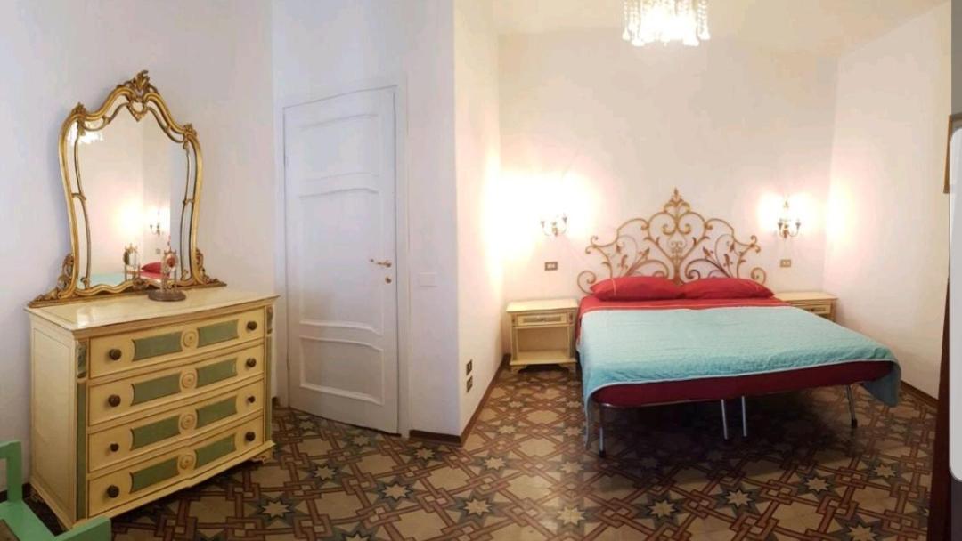 Historical Apartments By Seaside فياريجيو المظهر الخارجي الصورة