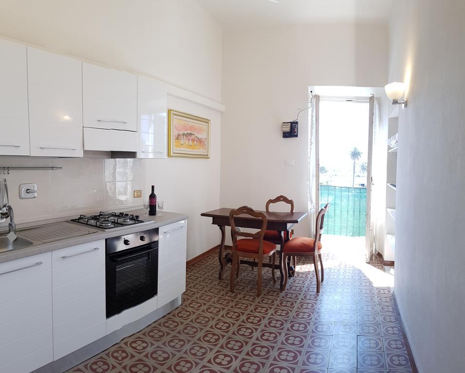 Historical Apartments By Seaside فياريجيو المظهر الخارجي الصورة