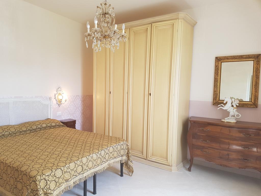 Historical Apartments By Seaside فياريجيو المظهر الخارجي الصورة