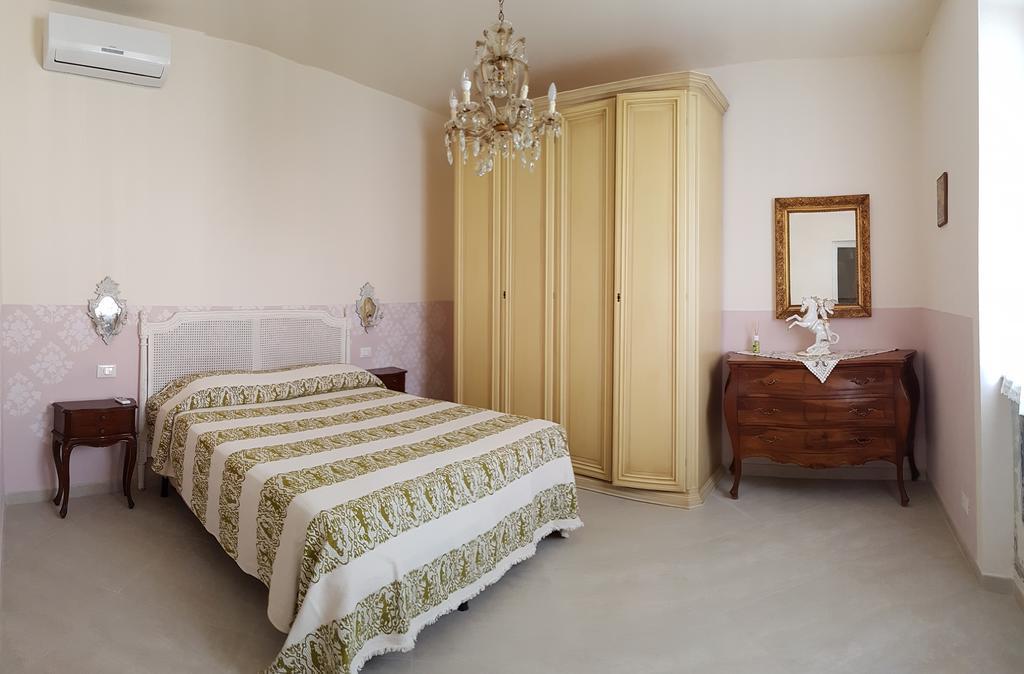 Historical Apartments By Seaside فياريجيو المظهر الخارجي الصورة
